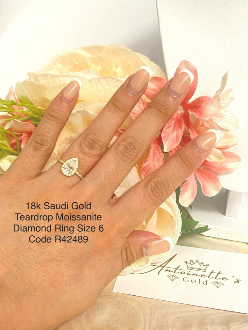 R42489 Teardrop Moissanite Diamond ring s6