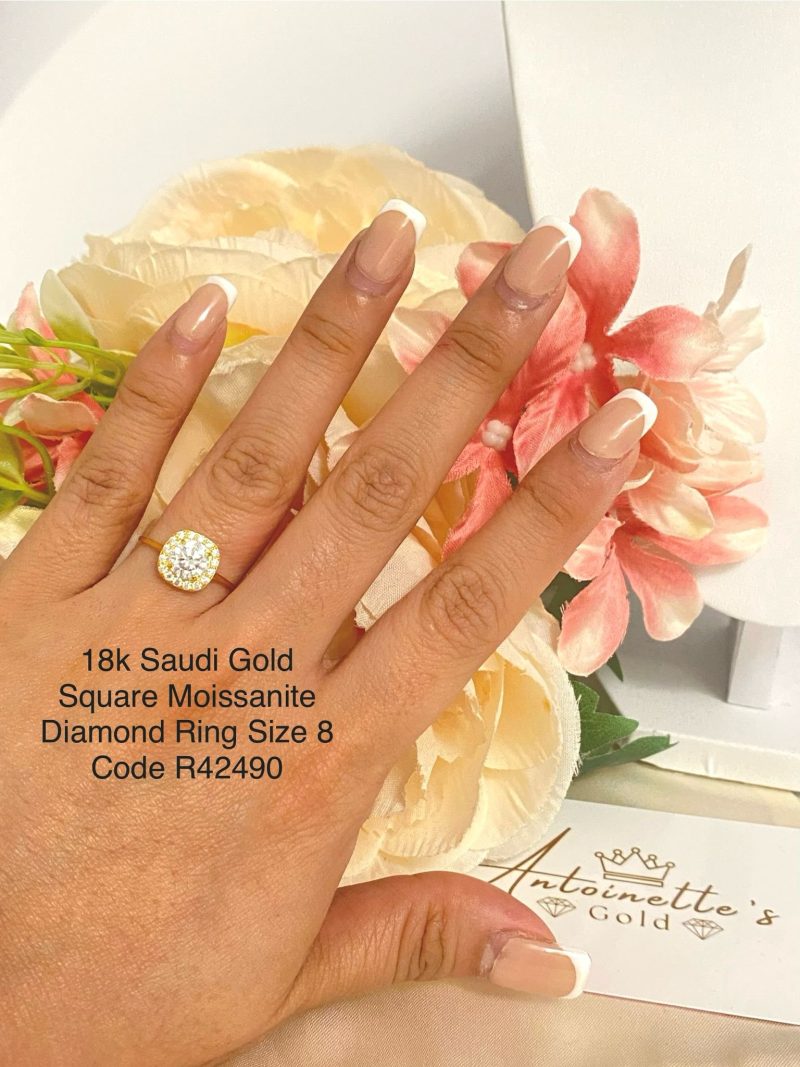 R42490 Square Moissanite Diamond Ring s8