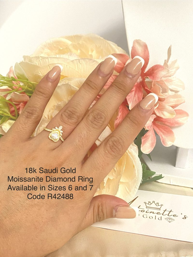 R42491 Oversized Heart Moissanite Diamond Ring Size 7
