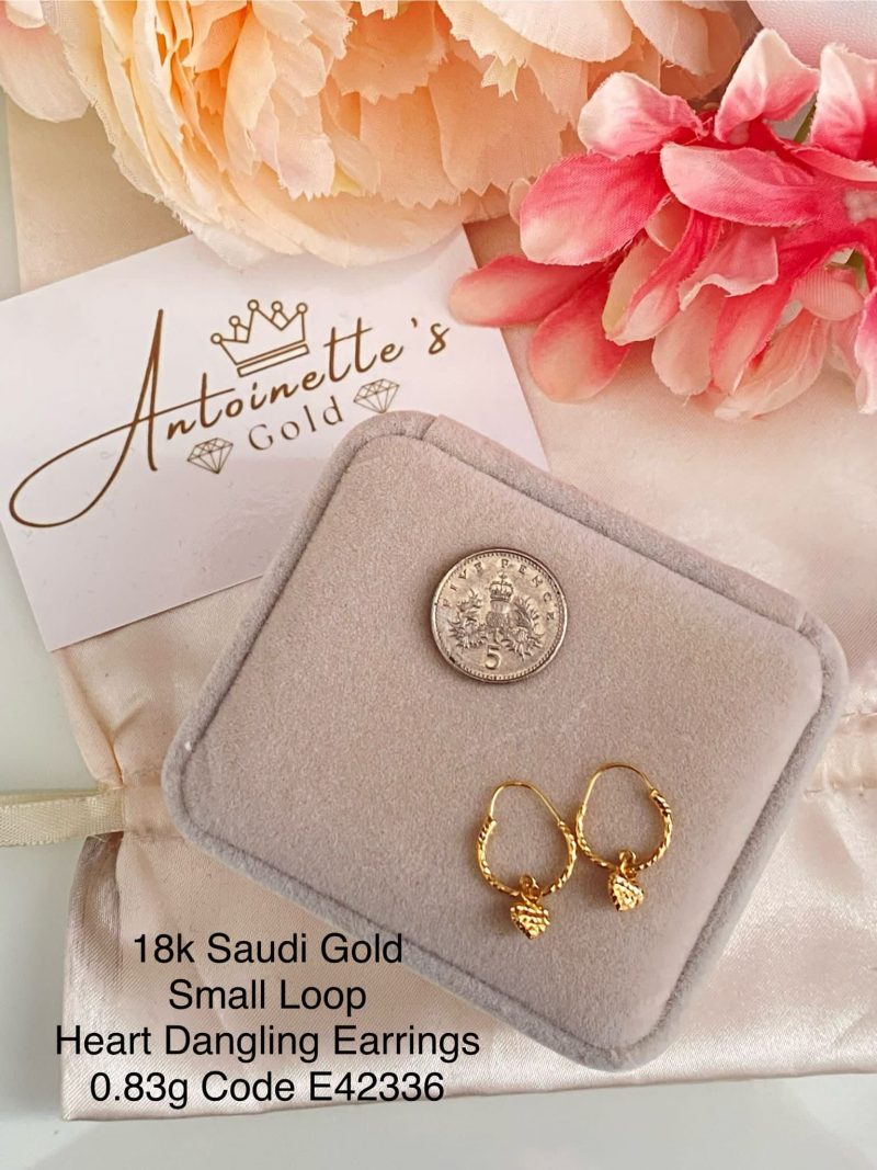 E42336 Small Loop Heart Dangling Earrings