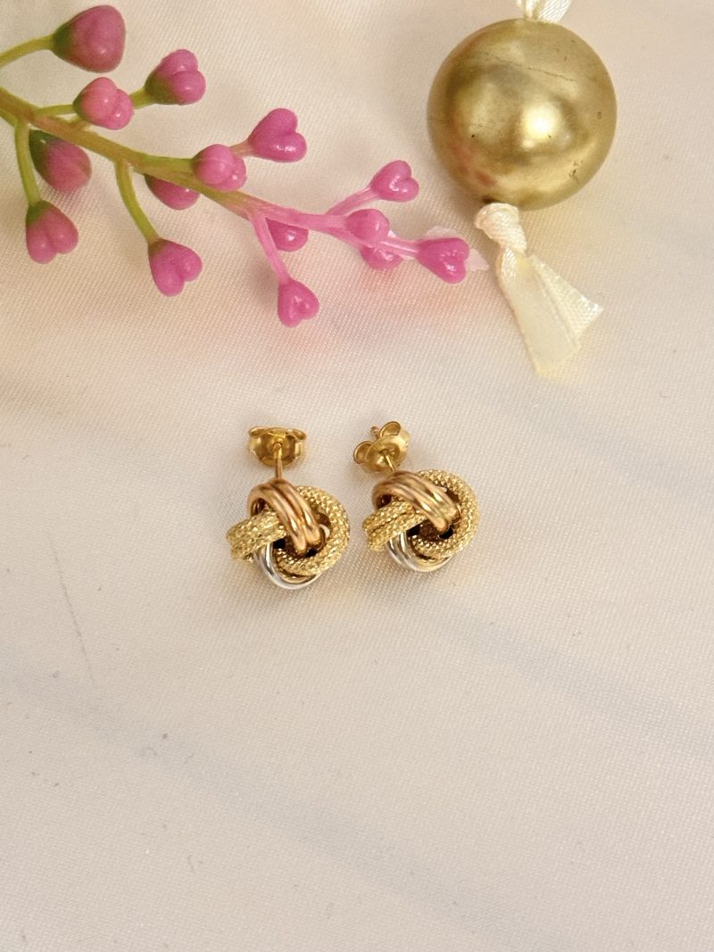 E91249 Large Tricolour Knot Stud Earrings - Image 2