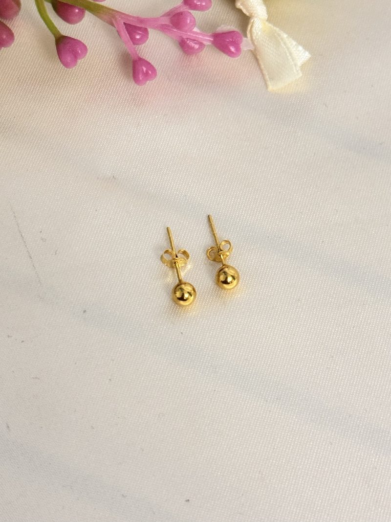 E91231 3mm Round Stud Earrings - Image 3