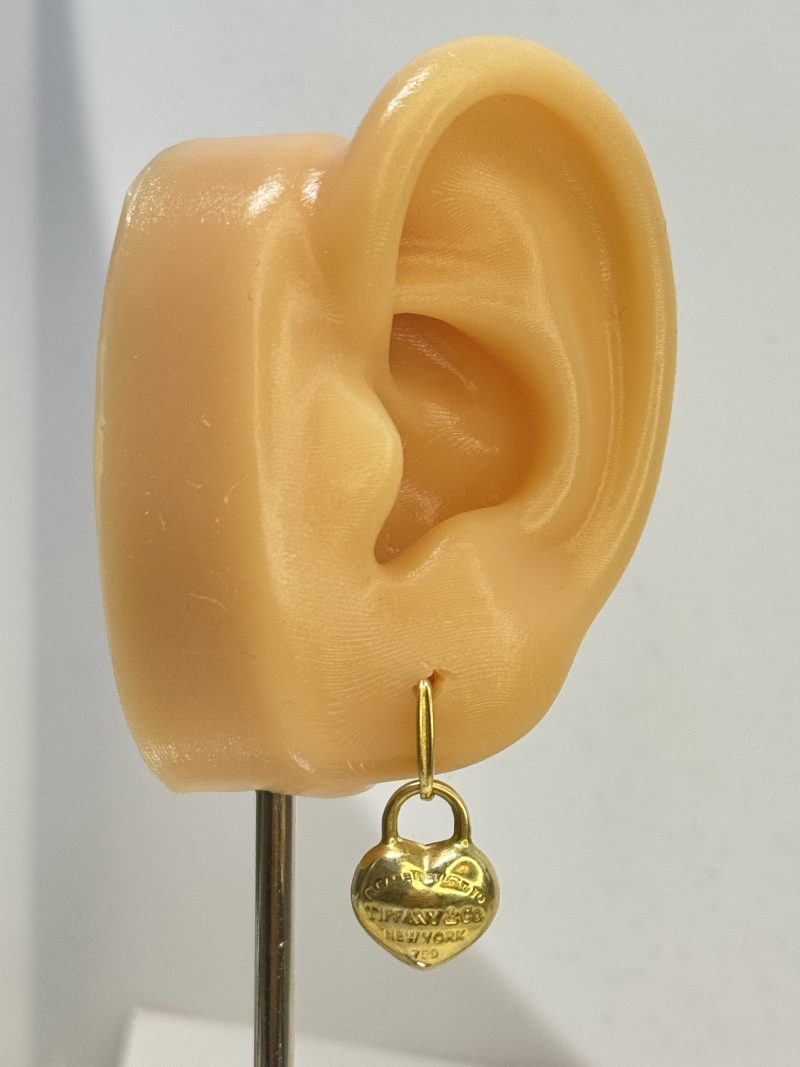 E92473 Heart Shaped Lock Dangling Earrings - Image 4