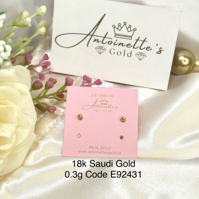 E92431 2mm Ball Stud Earrings