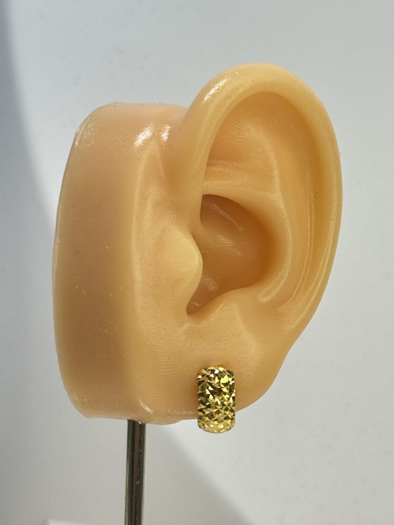 E92435 Diacut Ear Hugger Clip Earrings - Image 5