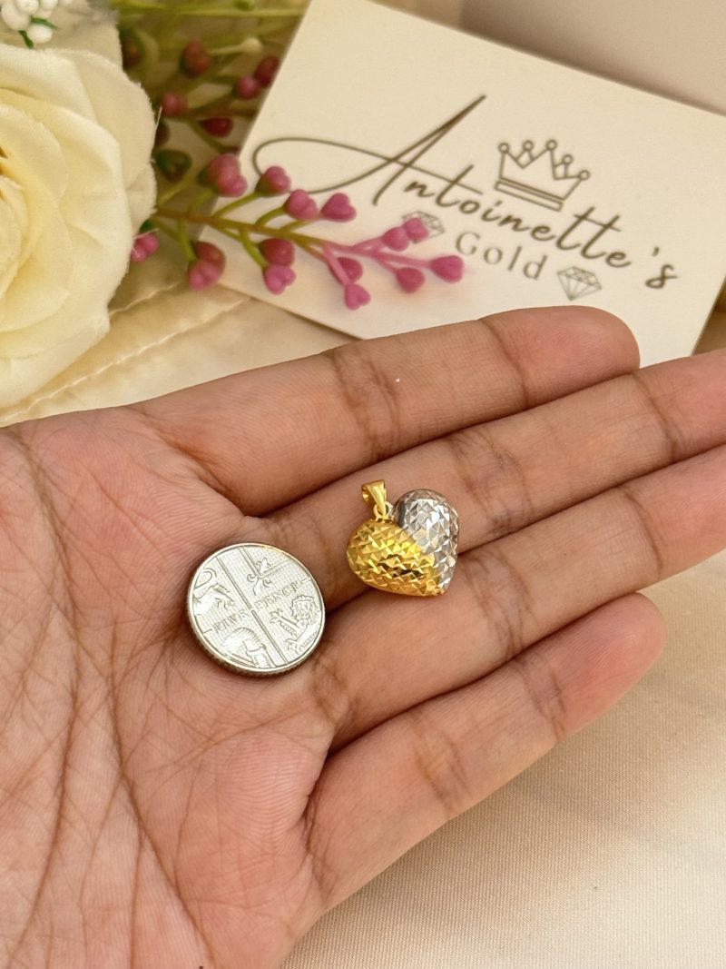 P92421 Two Tone Diacut Heart Pendant - Image 3