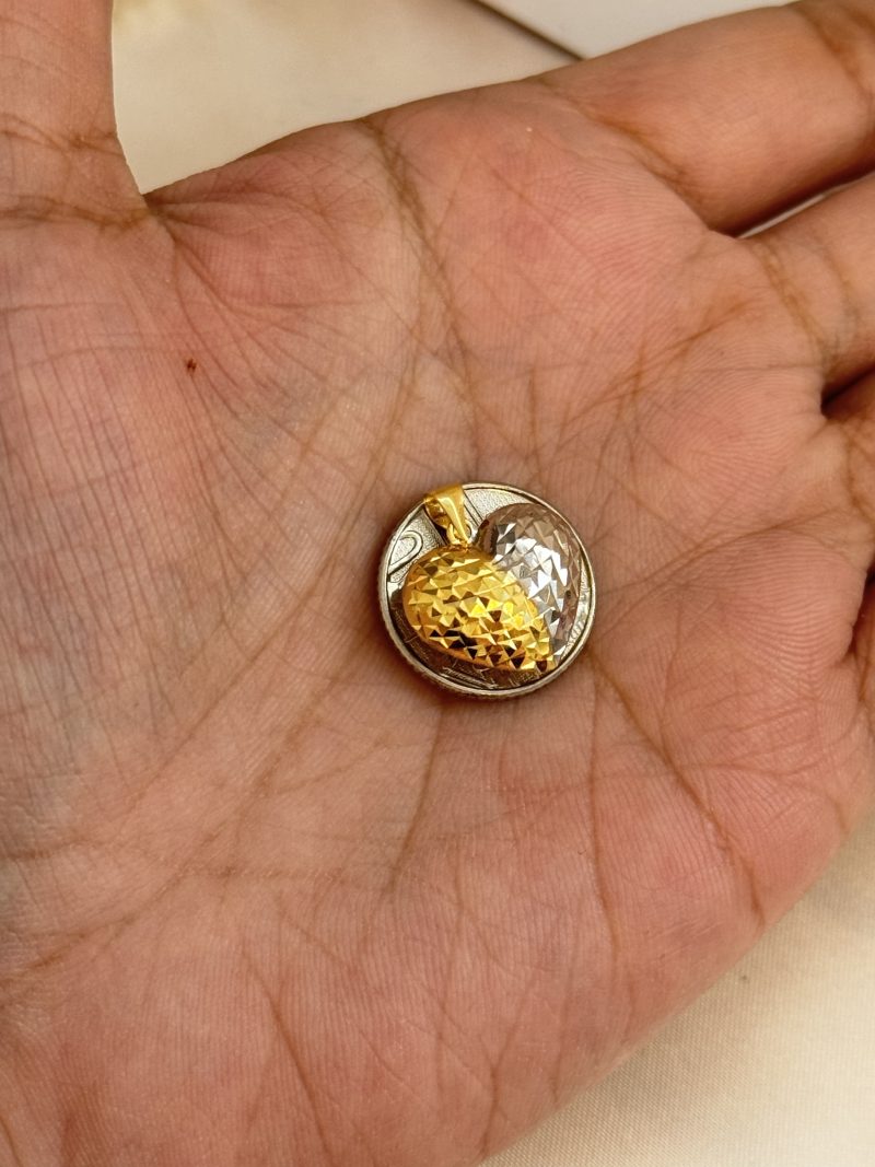 P92421 Two Tone Diacut Heart Pendant - Image 4