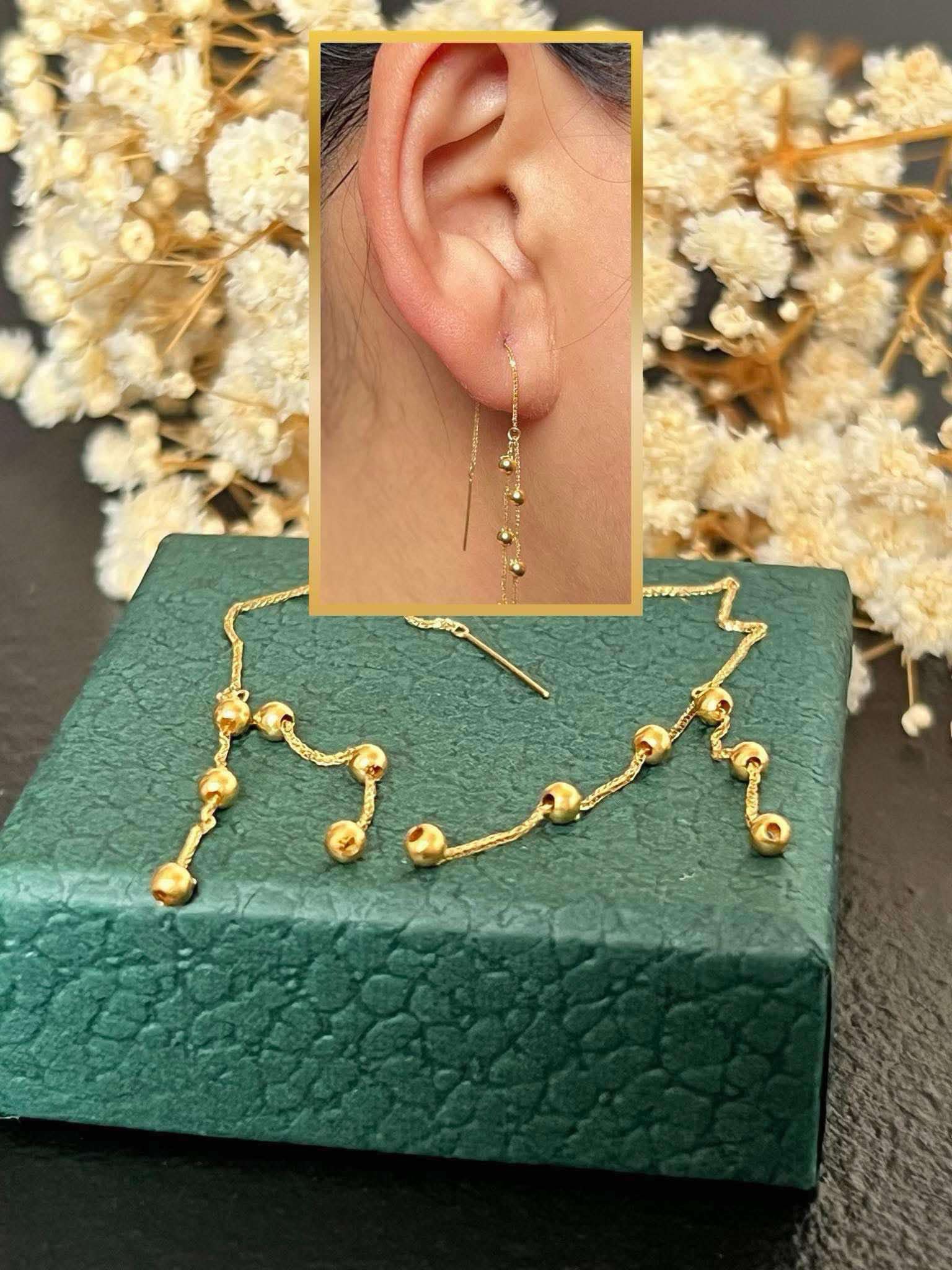 E42201 Lightweight Dangling Earrings - Image 2