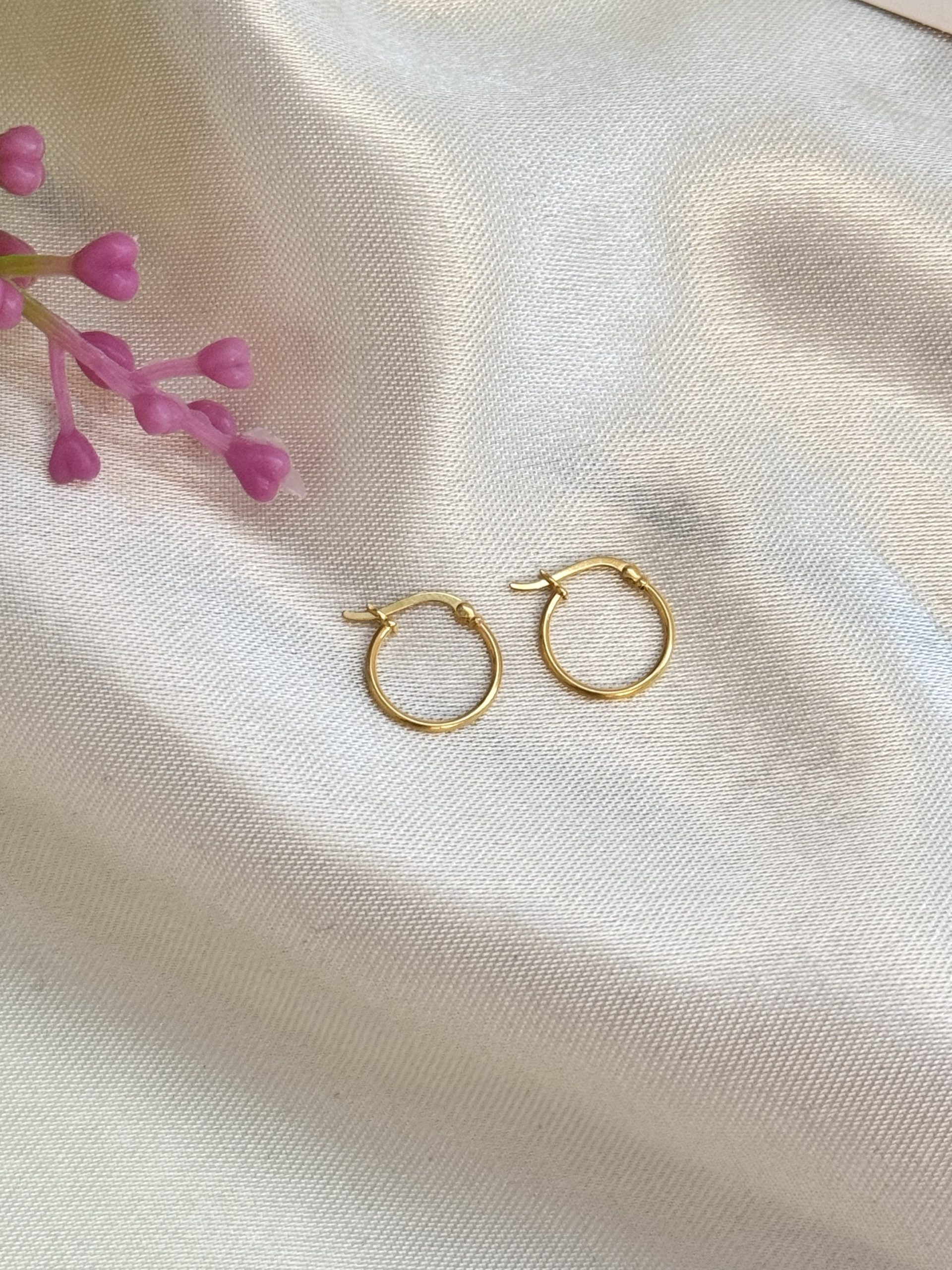 E1014002 Lightweight Plain Loop Hoop Earrings - Image 2