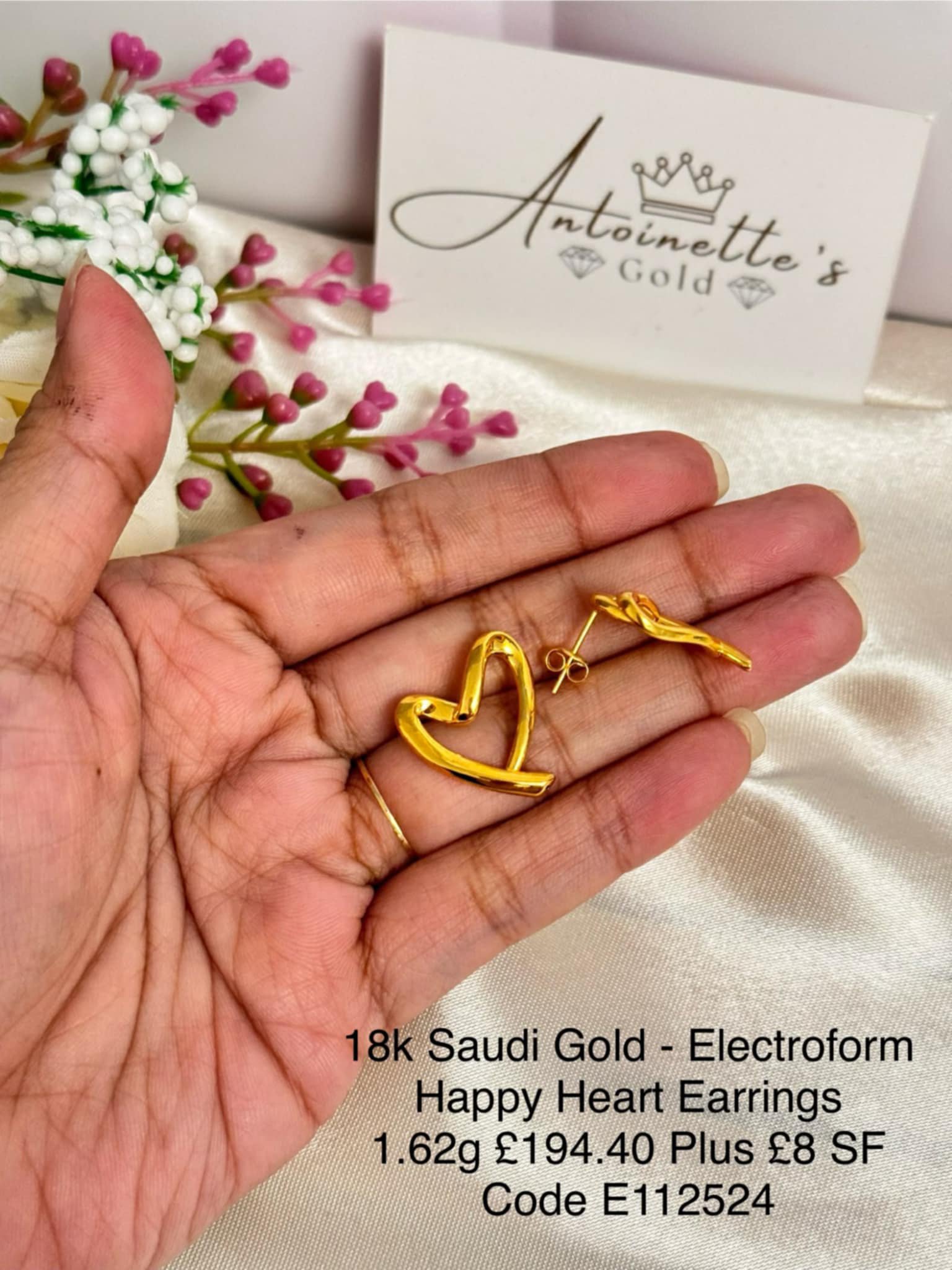 E112524 Electroform Happy Heart Earrings