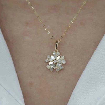 DP110135 0.20ct Round Brilliant and Baguette Cut Natural Diamond Flower Pendant