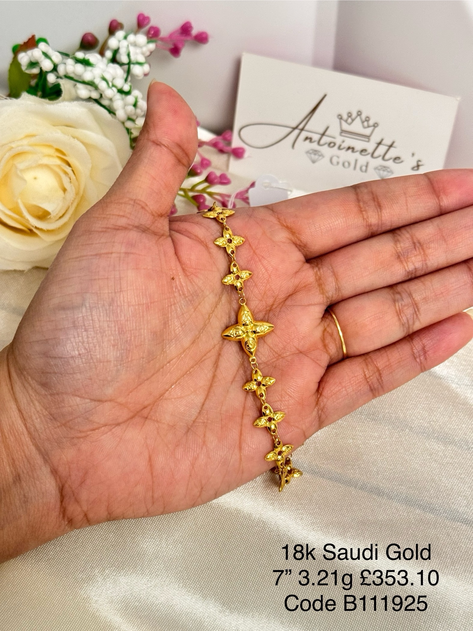 B111925 7” Fleur De Lys Bracelet - Image 2