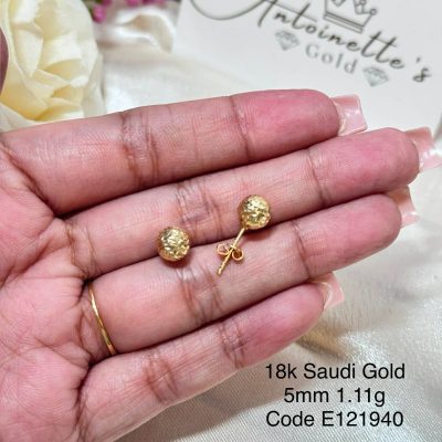 E121940 5mm Diacut Ball Stud Earrings