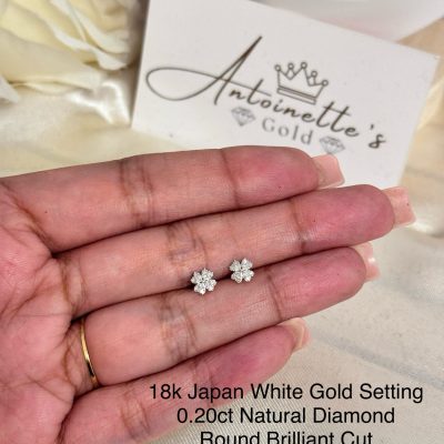 DE3392 0.20ct White Gold Mini Clover Diamond Earrings