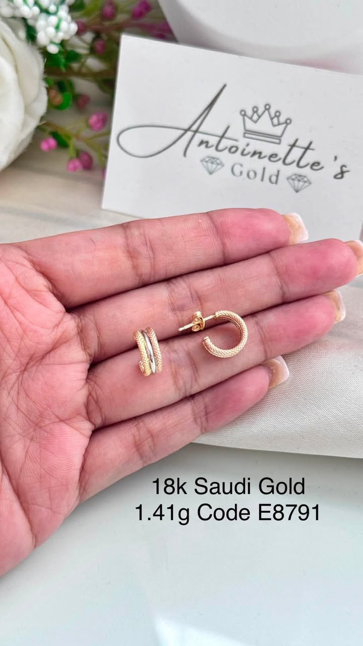 E8791 Tricolor Semi-Hoop Stud Earrings